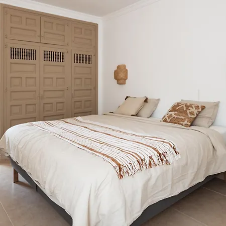 Paso Lento * Jávea